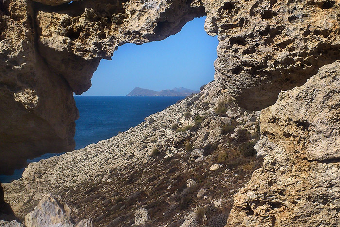 Agua amarga los muertos